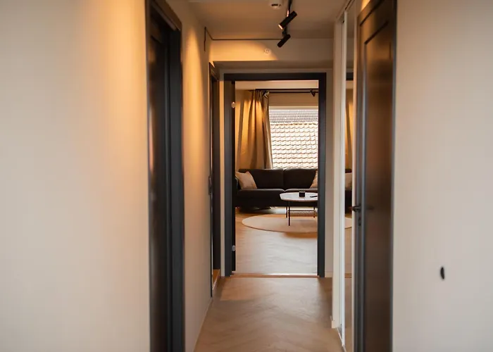 Penthouse, Heart Of Center, High Standard *