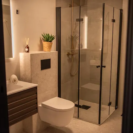 Penthouse, Heart Of Center, High Standard